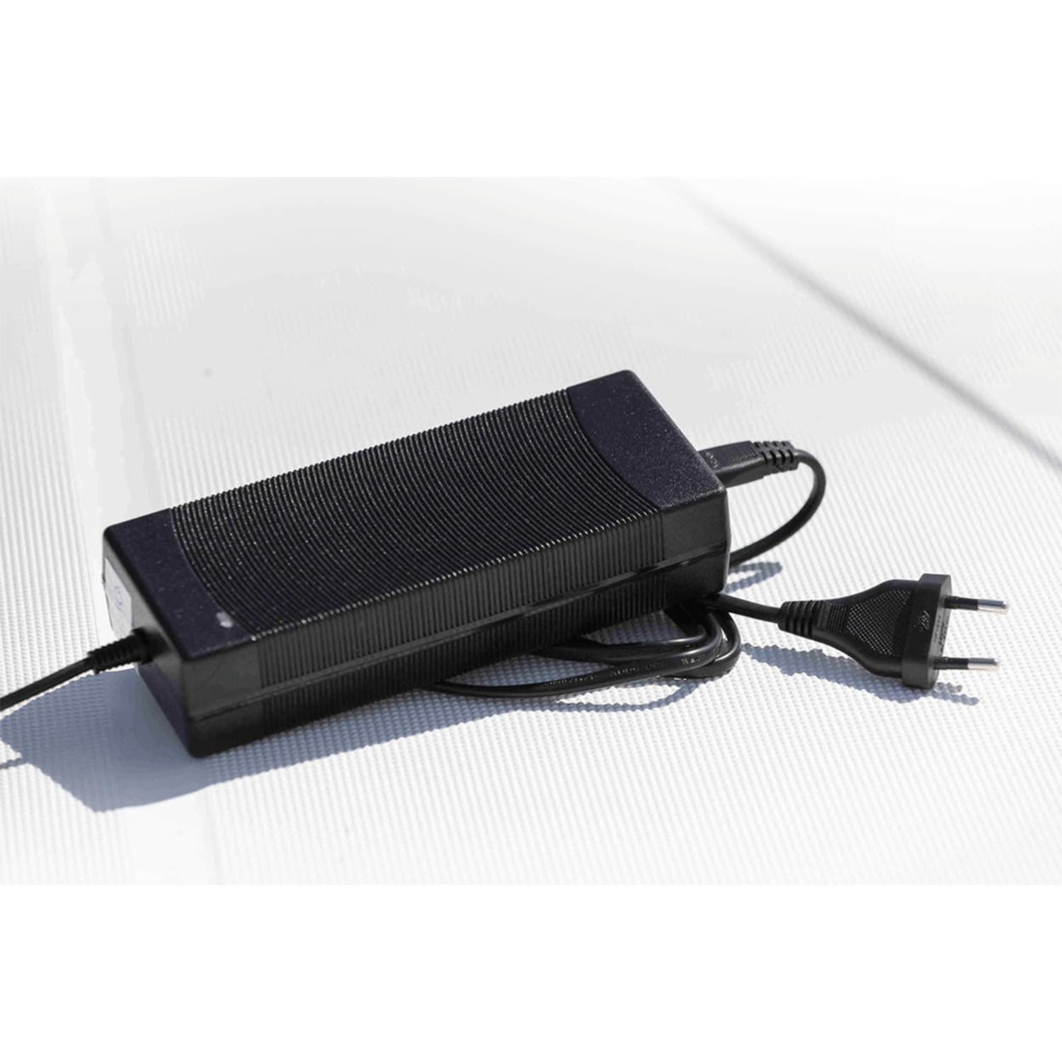 220V-CHARGER-TEMO