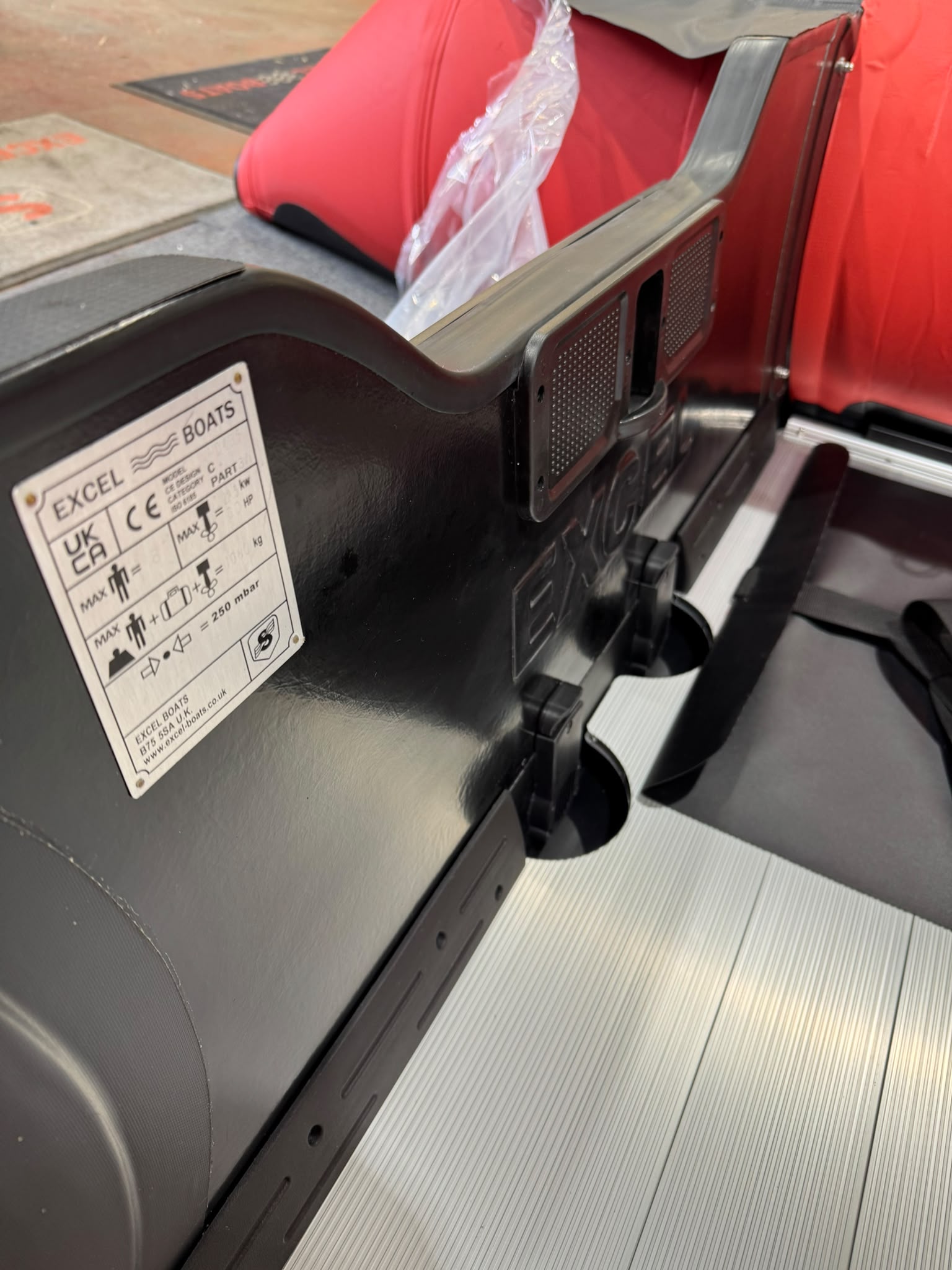 Ex-Display Vanguard 435