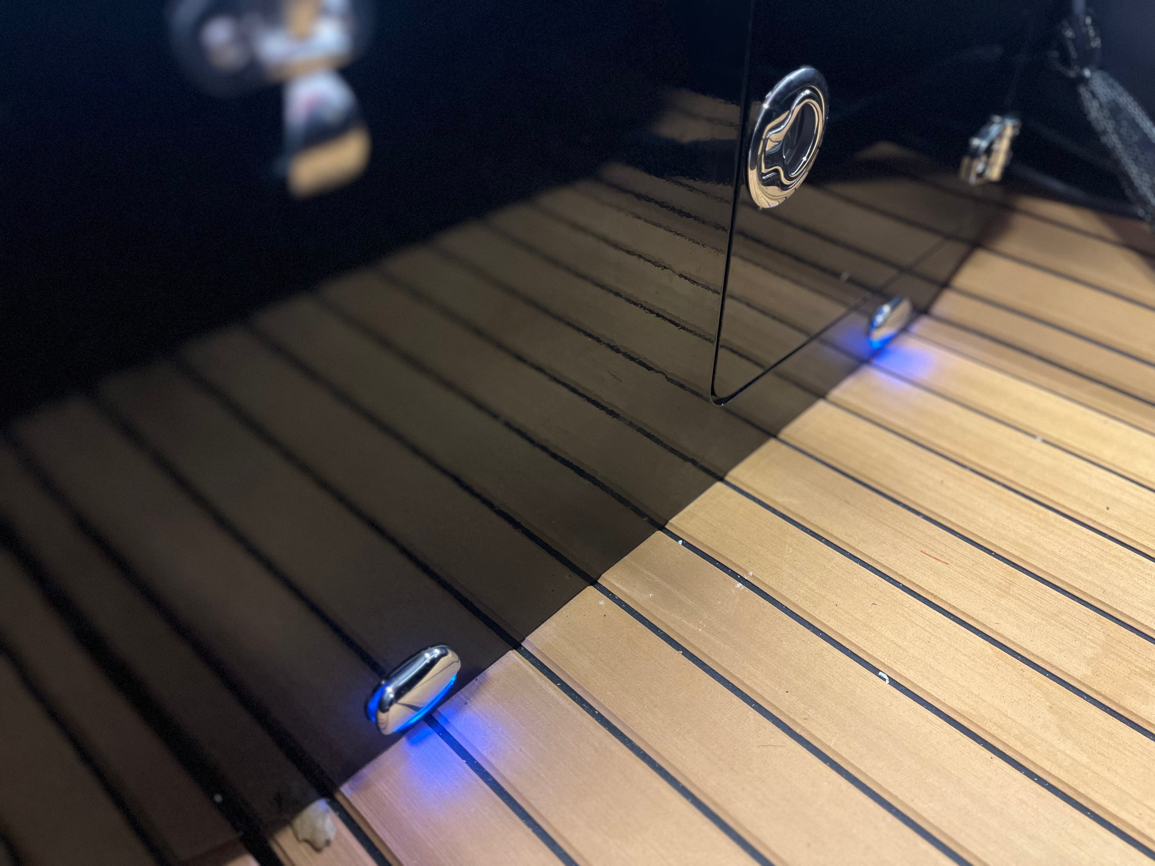 VIRAGO_290_DECK_LIGHTS Excel