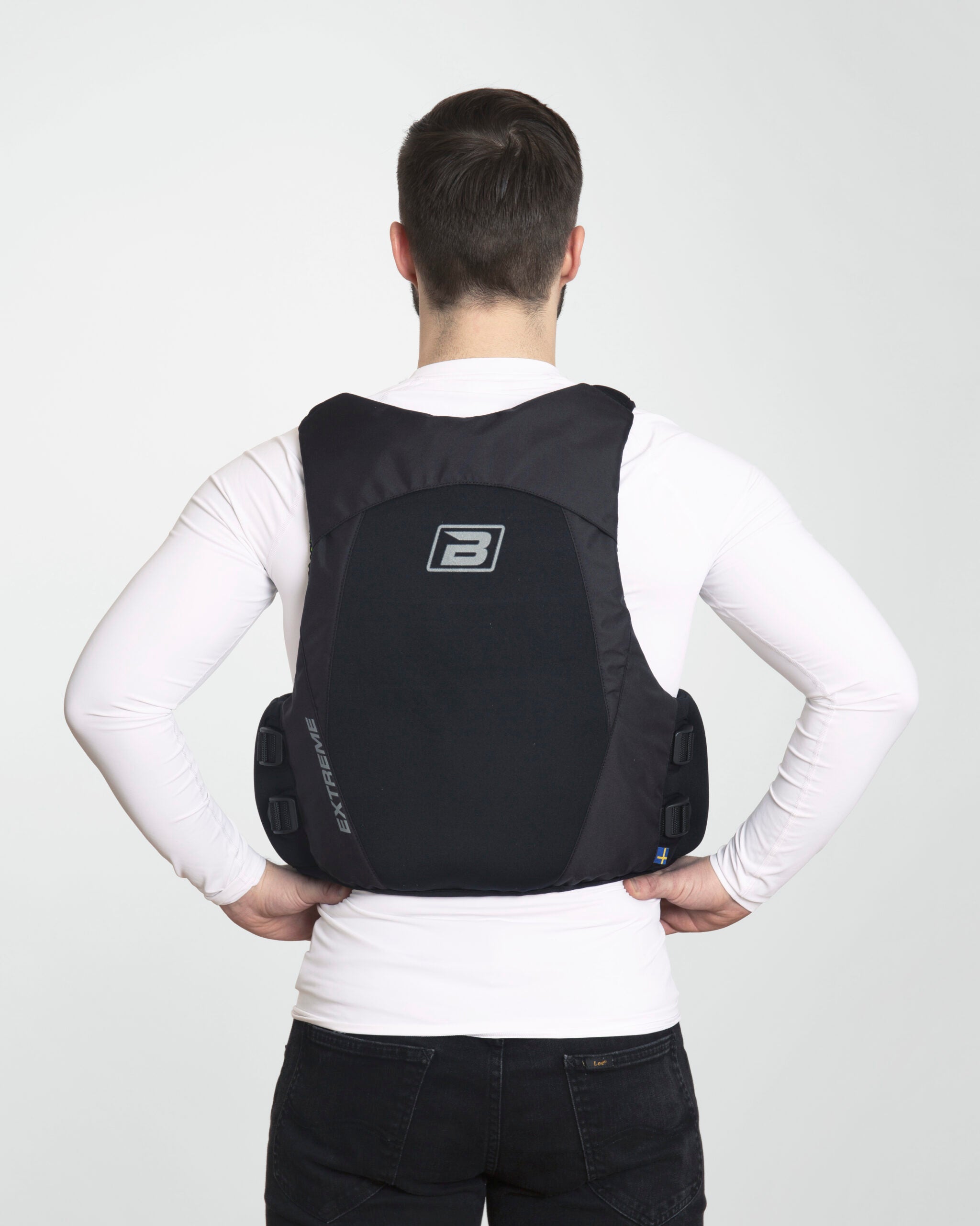 baltic-extreme-buoyancy-aid-black-5248-6-scaled