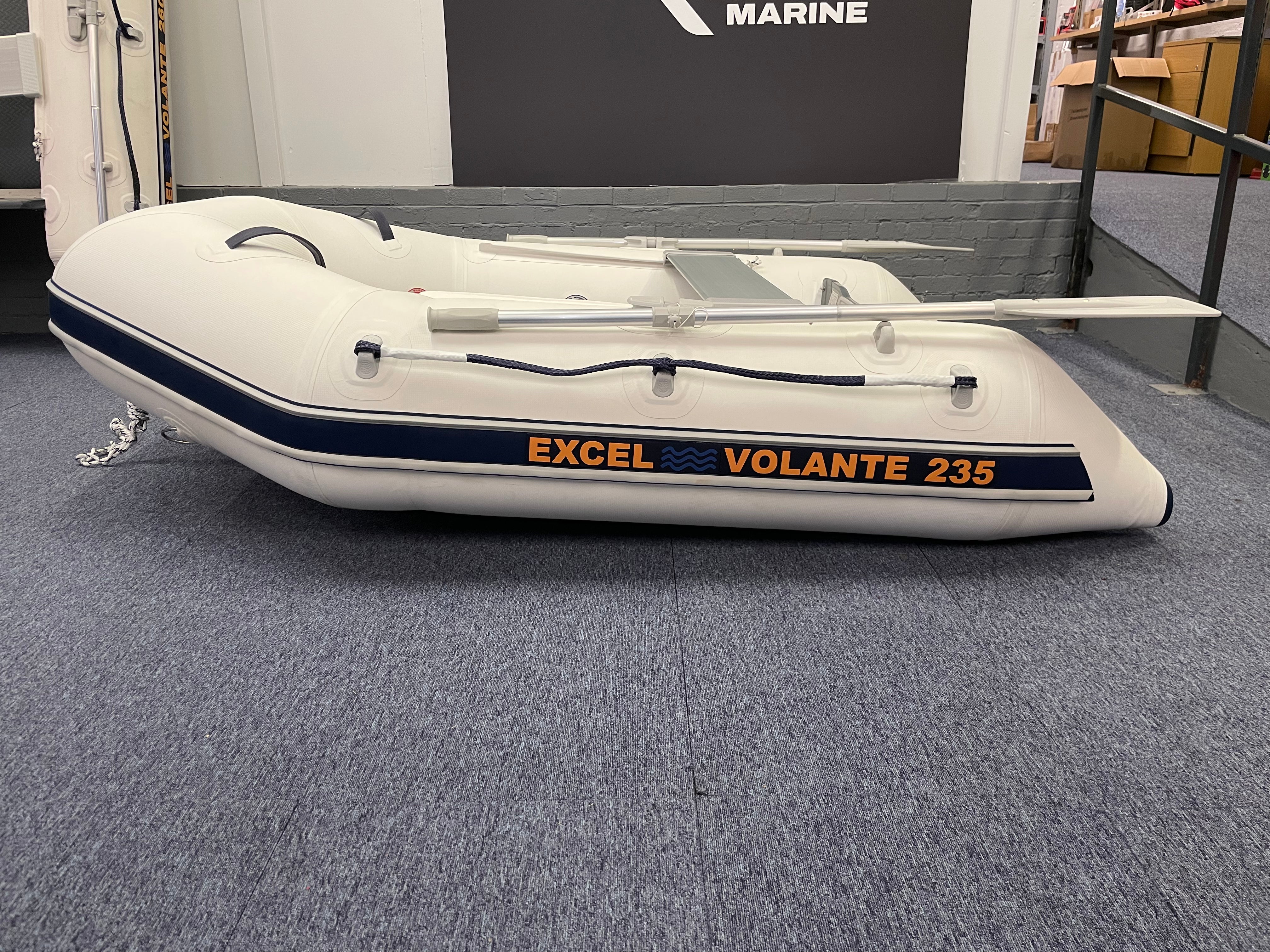 EXCEL Volante 235 - Carbon White (Ex- show display model)